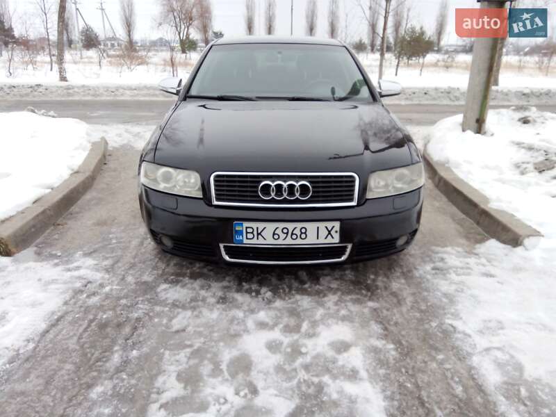Седан Audi A4 2003 в Вараші фото 10 Седан Audi A4 2003 в Вараші