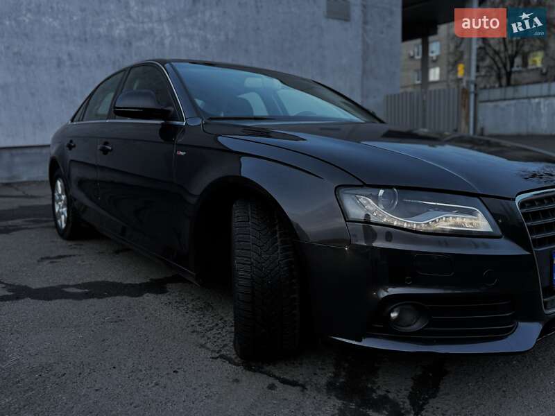 Седан Audi A4 2008 в Львове