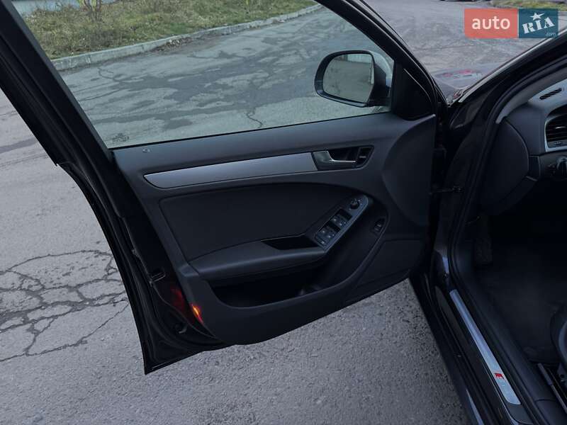Седан Audi A4 2008 в Львове