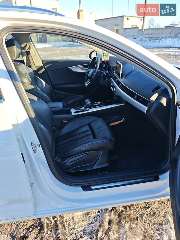 Універсал Audi A4 2015 в Луцьку