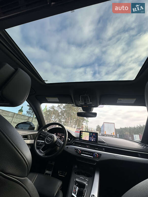Седан Audi A4 2018 в Львові