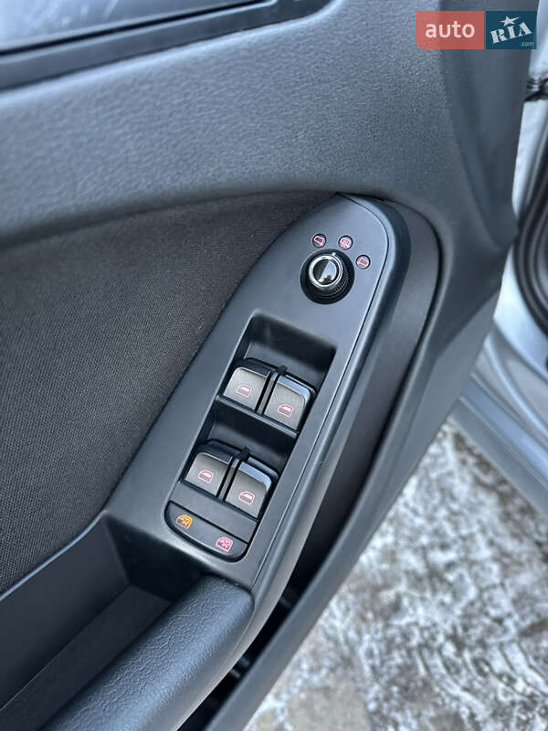 Універсал Audi A4 2010 в Хмельницькому фото 40 Універсал Audi A4 2010 в Хмельницькому