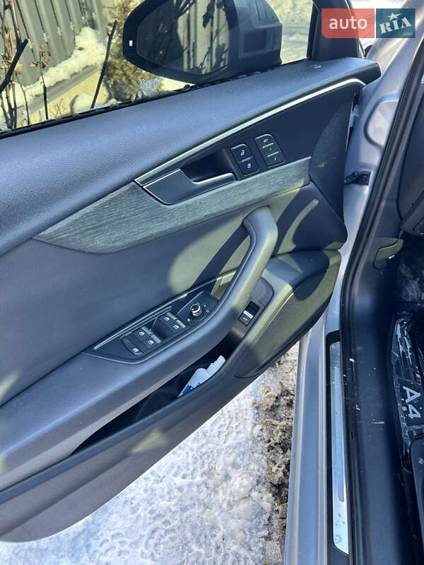 Седан Audi A4 2019 в Києві