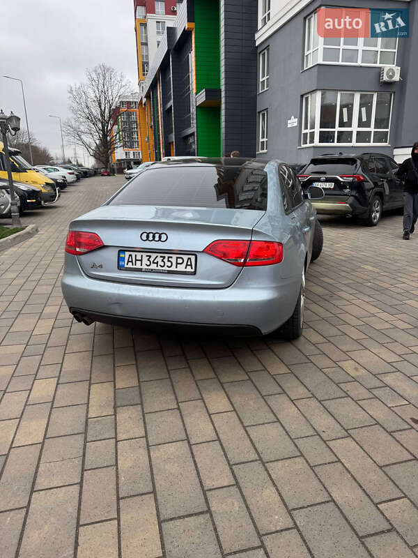Седан Audi A4 2008 в Киеве