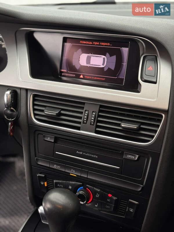 Універсал Audi A4 2011 в Івано-Франківську