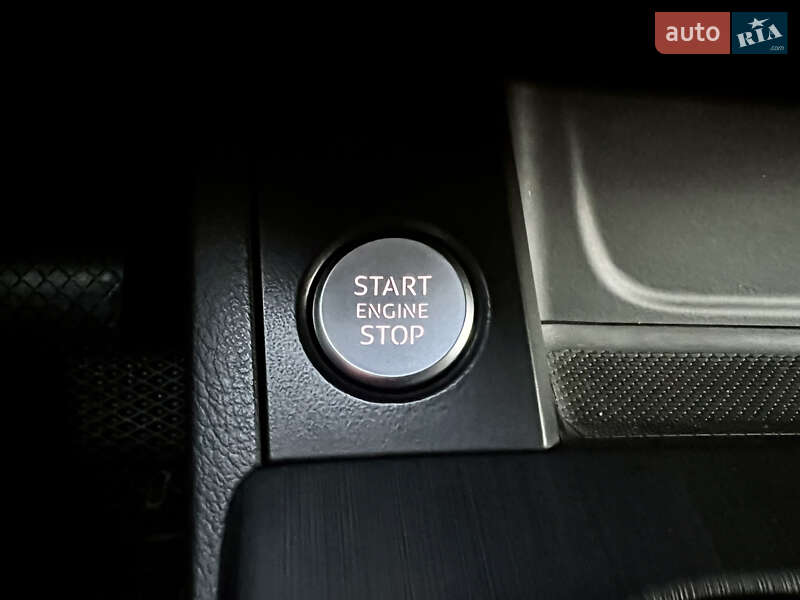 Седан Audi A4 2016 в Києві фото 15 Седан Audi A4 2016 в Києві