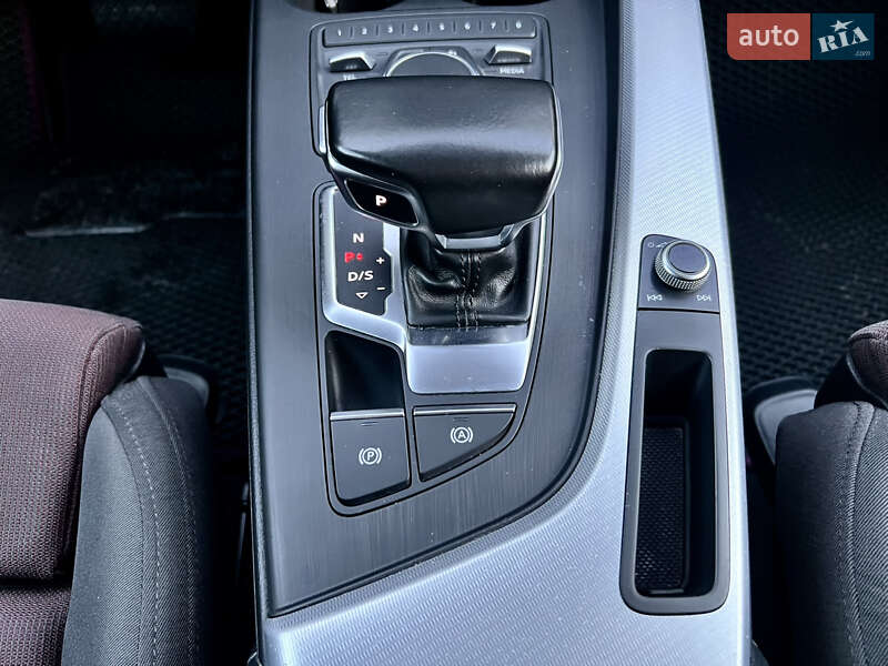 Седан Audi A4 2016 в Києві фото 21 Седан Audi A4 2016 в Києві