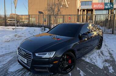 Седан Audi A4 2016 в Киеве