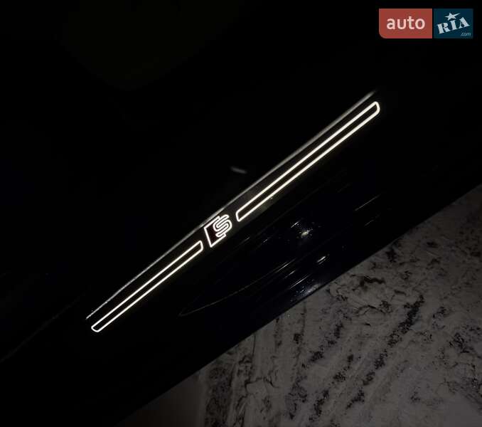 Седан Audi A4 2016 в Киеве