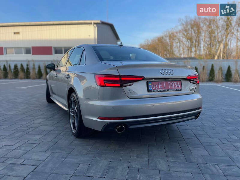 Седан Audi A4 2017 в Луцьку
