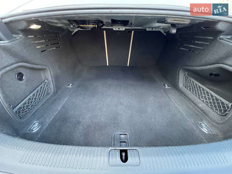 Седан Audi A4 2017 в Луцке фото 61 Седан Audi A4 2017 в Луцке