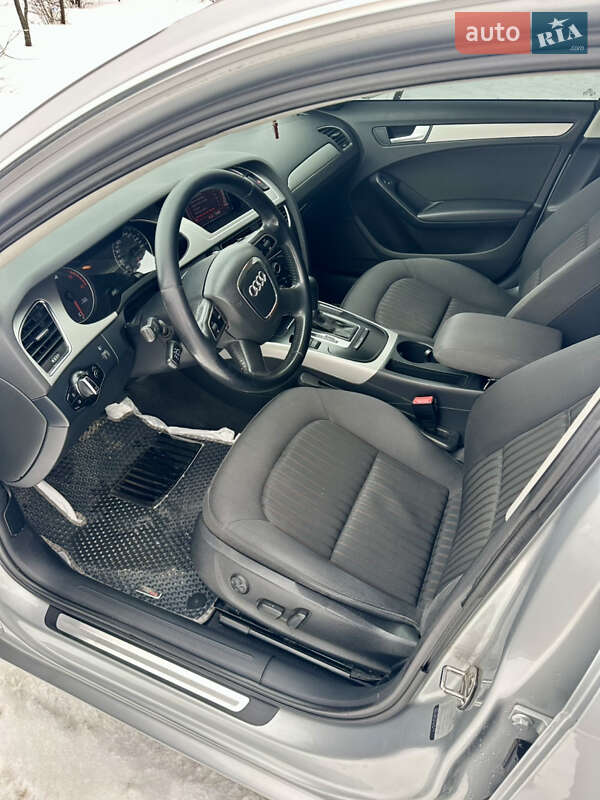 Універсал Audi A4 2011 в Бучі
