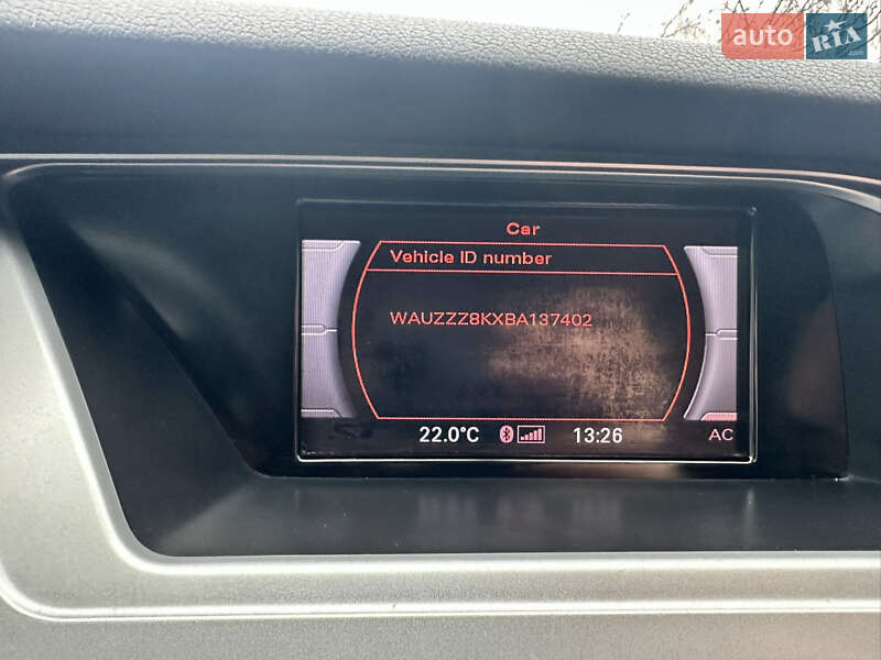 Універсал Audi A4 2011 в Бучі