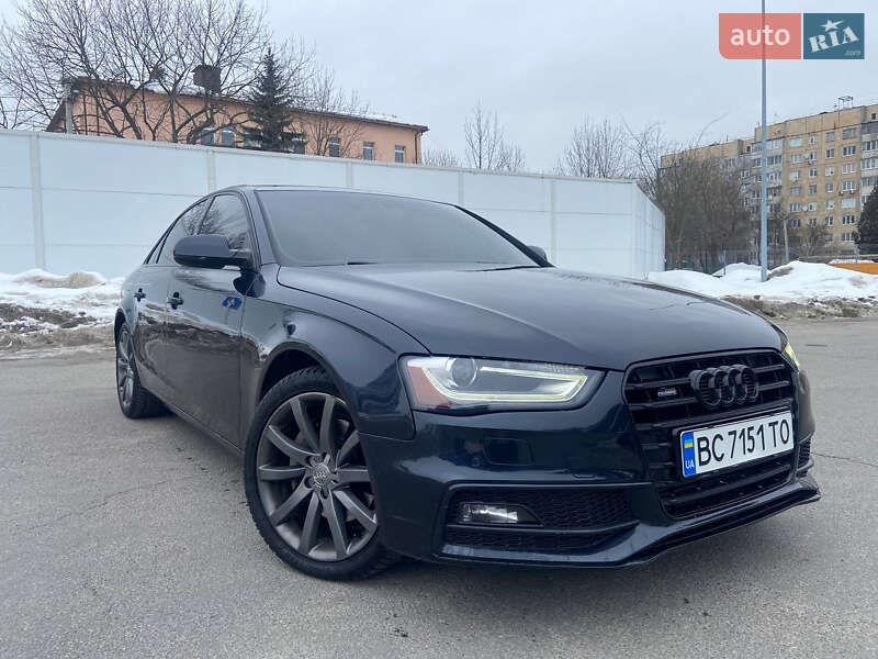 Седан Audi A4 2012 в Львові