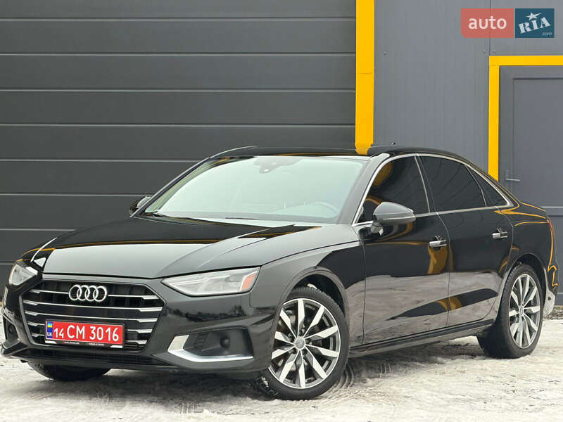 Седан Audi A4 2020 в Самборі
