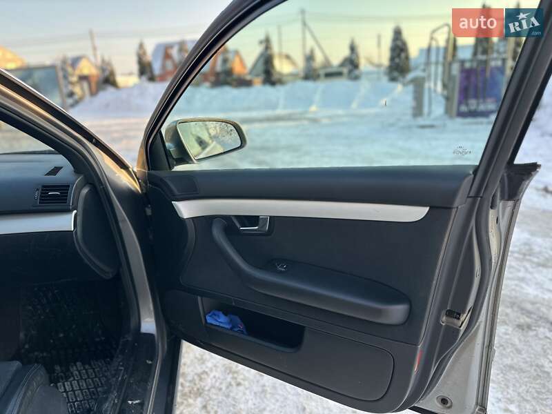 Универсал Audi A4 2002 в Ровно