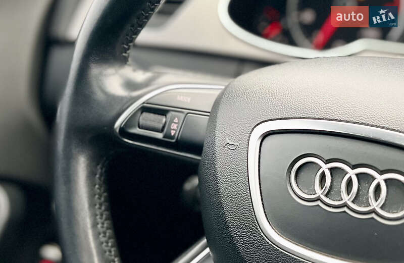 Седан Audi A4 2014 в Києві