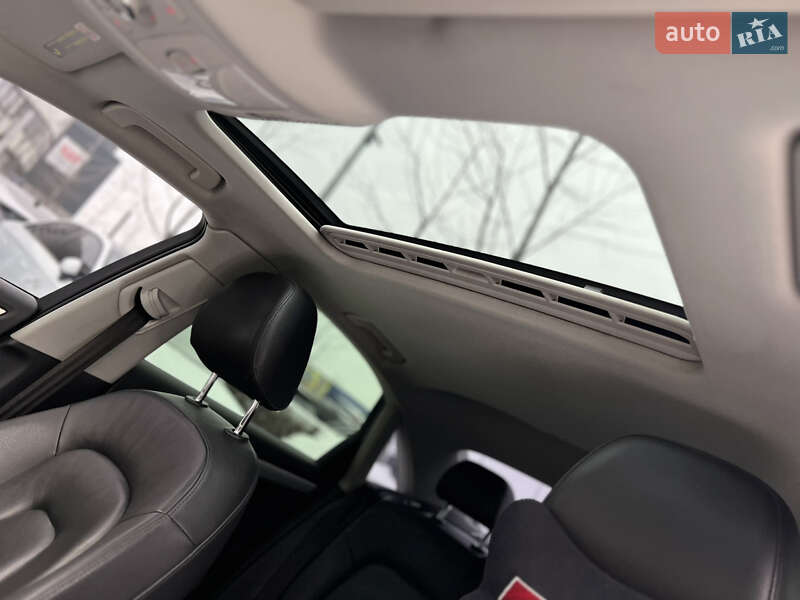 Седан Audi A4 2014 в Києві