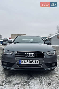 Седан Audi A4 2013 в Киеве