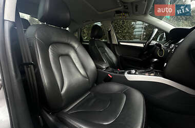 Седан Audi A4 2013 в Львове