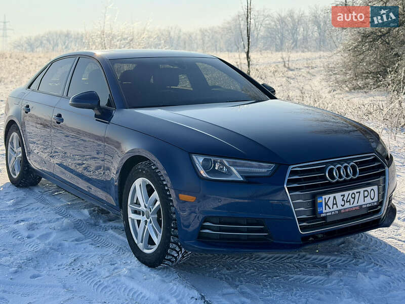 Седан Audi A4 2016 в Харкові