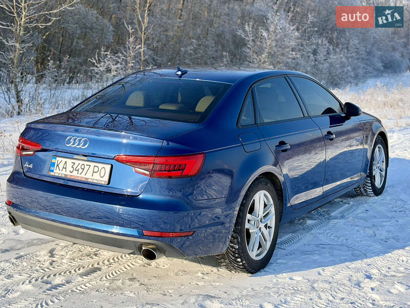 Седан Audi A4 2016 в Харкові