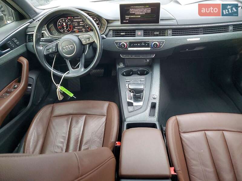 Седан Audi A4 2017 в Львові