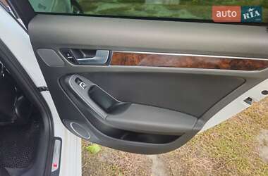 Седан Audi A4 2014 в Днепре