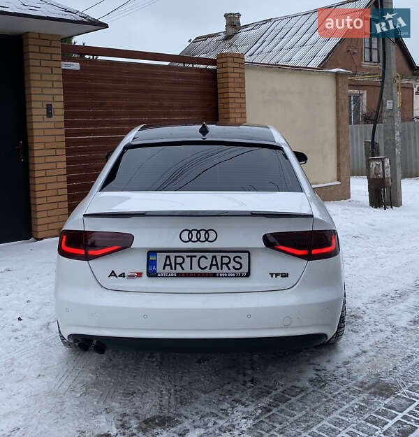 Седан Audi A4 2012 в Одессе