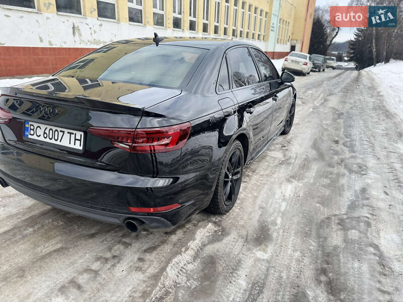 Седан Audi A4 2017 в Львове