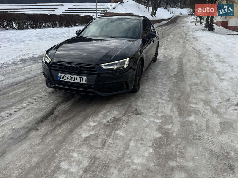 Седан Audi A4 2017 в Львове