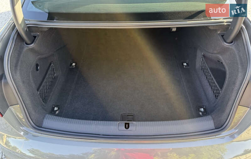 Седан Audi A4 2023 в Львове фото 19 Седан Audi A4 2023 в Львове