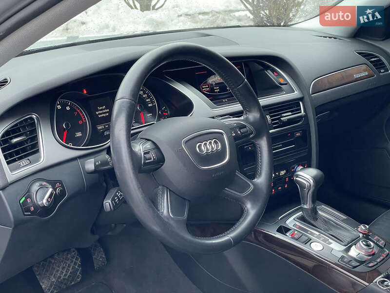 Седан Audi A4 2013 в Яворові