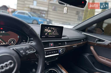 Седан Audi A4 2018 в Шептицькому