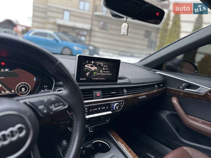 Седан Audi A4 2018 в Шептицькому