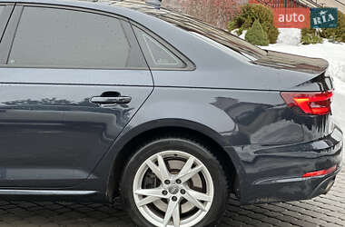 Седан Audi A4 2018 в Шептицькому