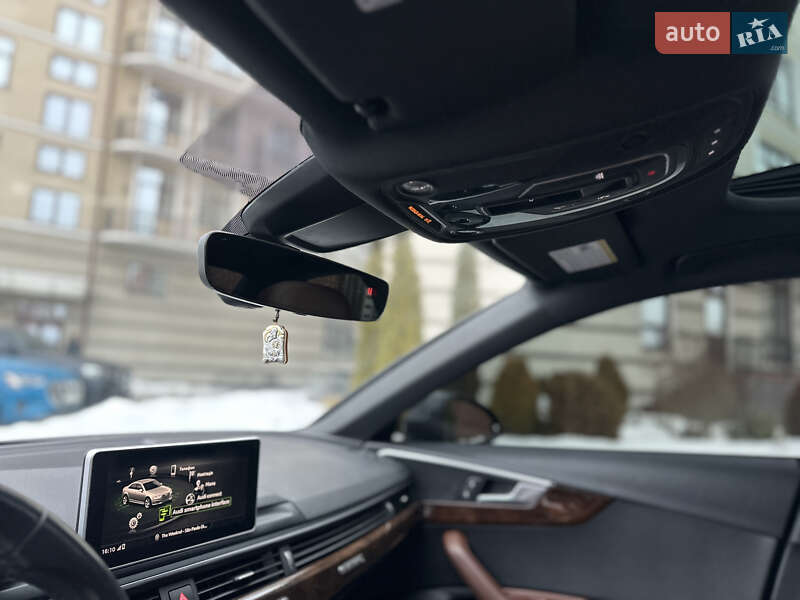 Седан Audi A4 2018 в Шептицькому