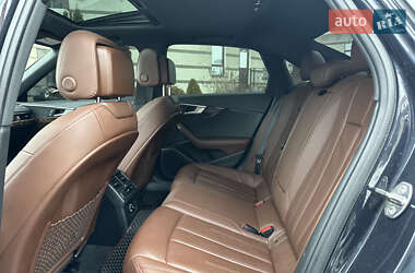 Седан Audi A4 2018 в Шептицькому