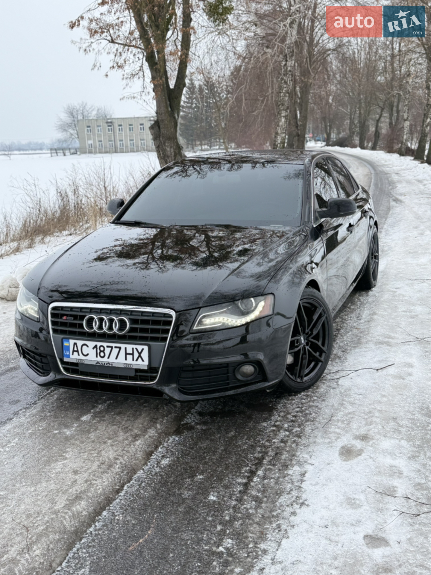2010 Audi A4 - мініатюра 4
