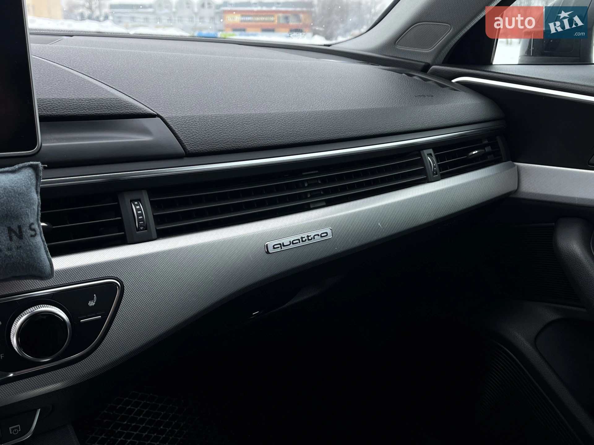 2017 Audi A4 - мініатюра 36