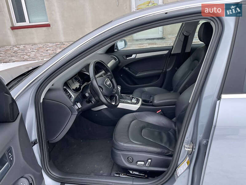 Седан Audi A4 2014 в Луцке