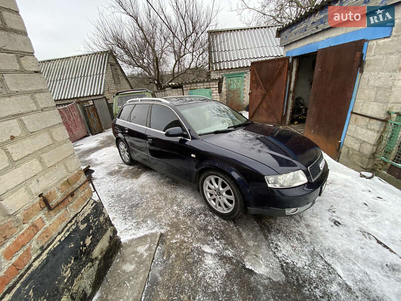 Універсал Audi A4 2002 в Петровому