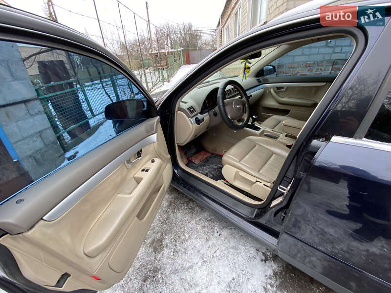 Універсал Audi A4 2002 в Петровому