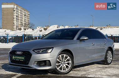 Седан Audi A4 2020 в Киеве