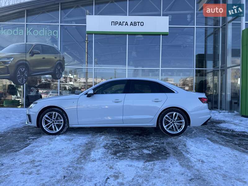 Седан Audi A4 2019 в Киеве