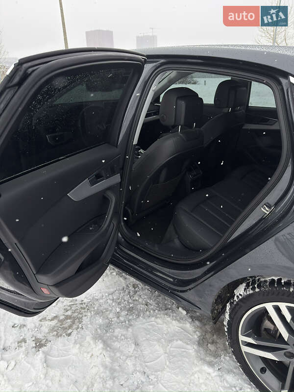 Седан Audi A4 2016 в Києві фото 21 Седан Audi A4 2016 в Києві