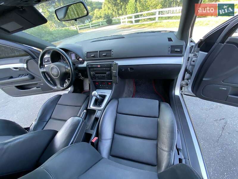 Седан Audi A4 2002 в Коростені