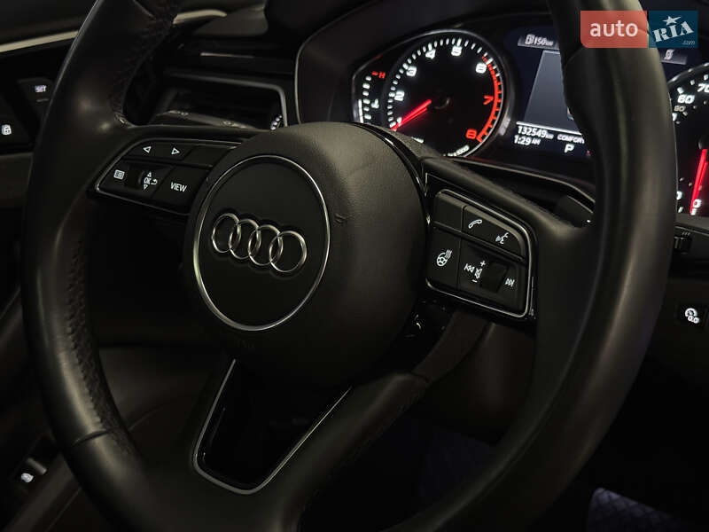 Седан Audi A4 2021 в Миколаєві