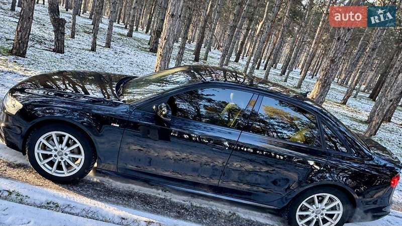 Седан Audi A4 2014 в Миколаєві