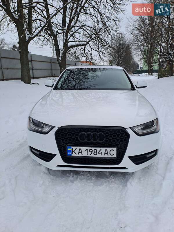 Седан Audi A4 2012 в Білій Церкві